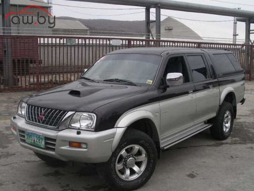 Mitsubishi Strada  2.5DT