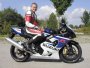  Suzuki GSR 750    